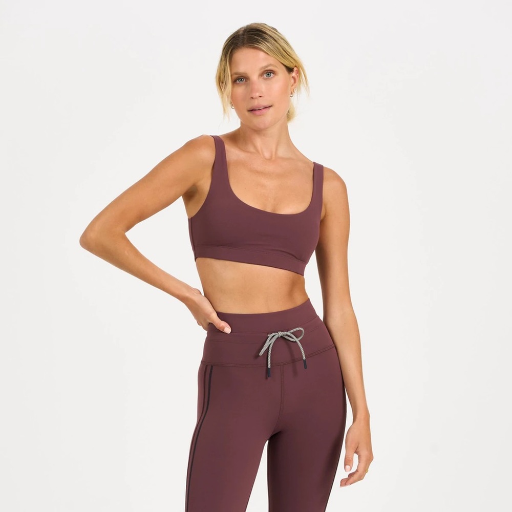 Vuori Daily bra, fig, xs, super soft